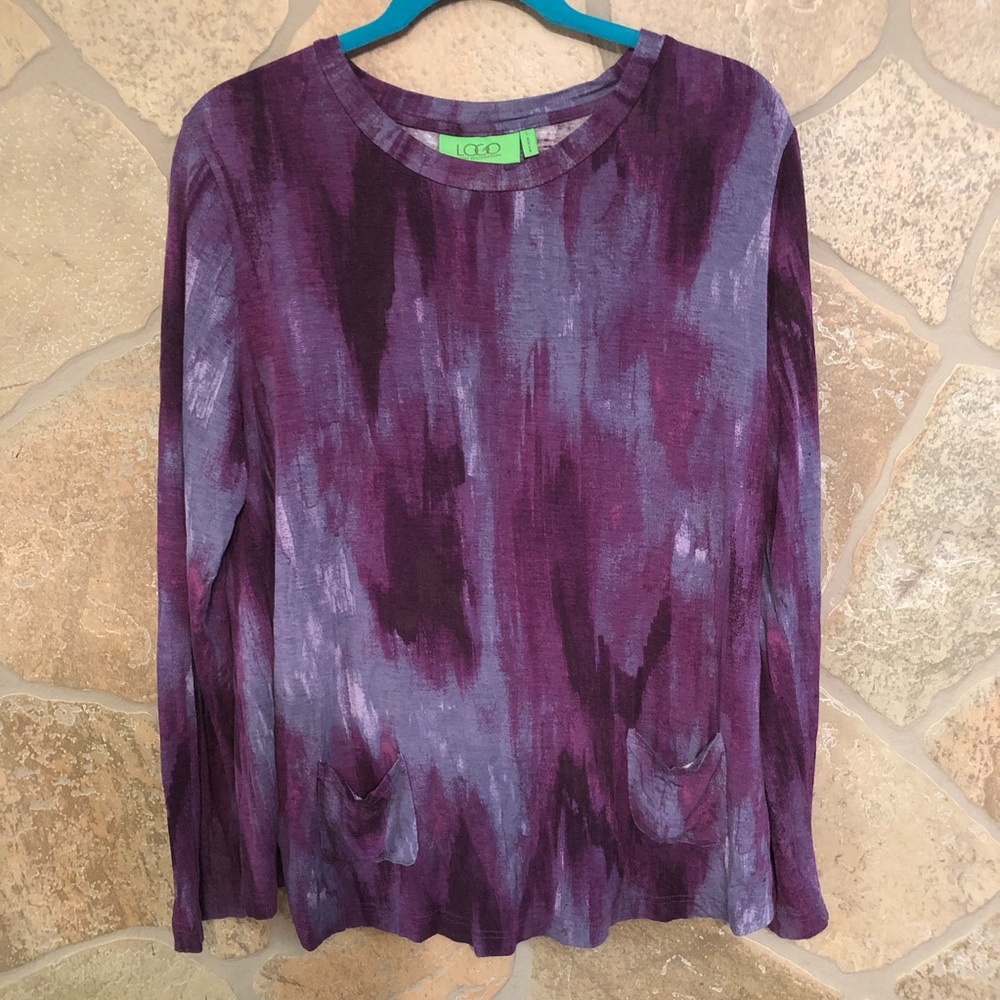 Logo Lori Goldstein 2 pocket shirt. Size L